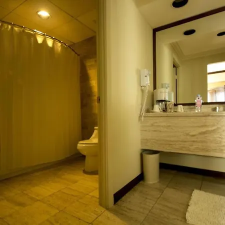 Clarion Suites Guatemala City Exterior photo