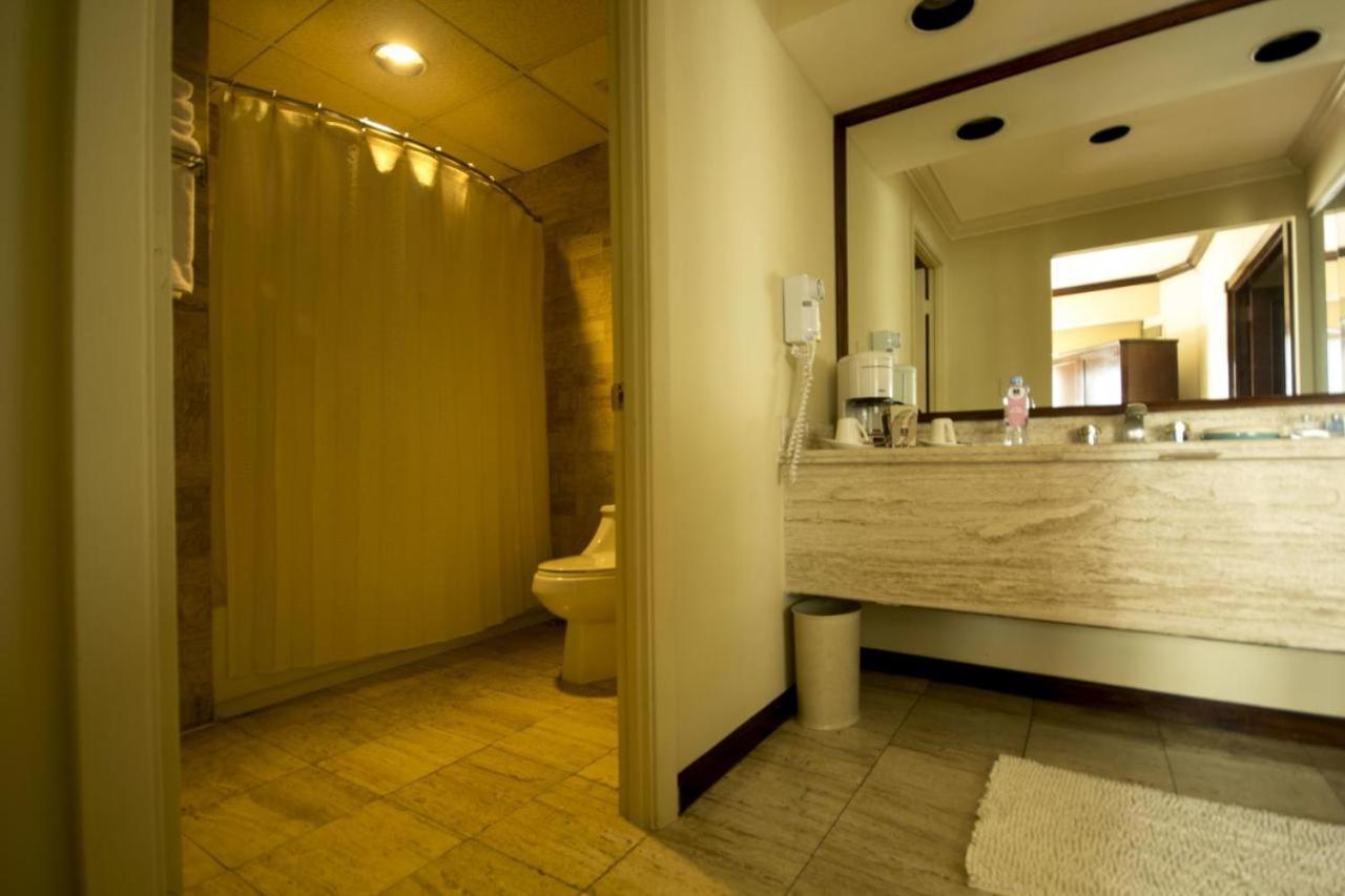 Clarion Hotel 5*